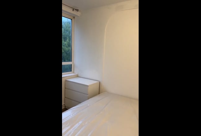 Room for Rent – Short Term (21st May  – 26th June) Main Photo