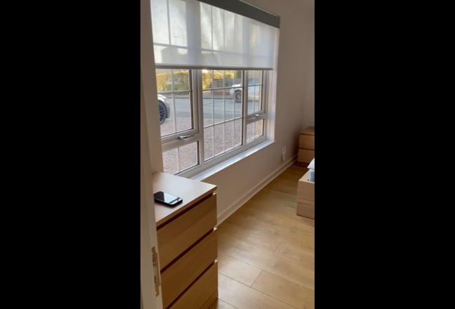 Double furnished rooms - professional house share  Main Photo