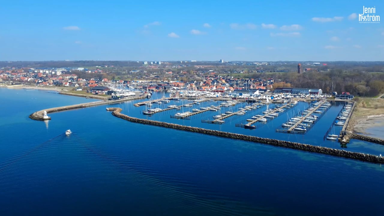 5 rum Villa på Ostindiegatan 14B Råå Helsingborgs kommun - video