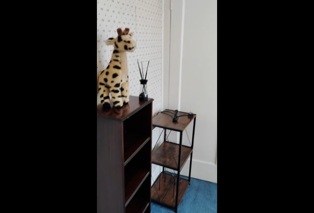 Spacious double room in ruislip Main Photo