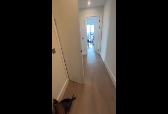 City centre gem - amazing views + amenities Main Photo