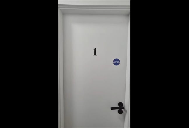 ✨ Modern 3 Bed Ensuite House – Fast Wi-Fi 900Mbps Main Photo