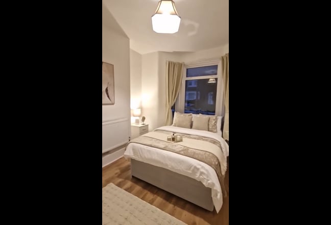 Premium Home for Female Working Professionals Main Photo