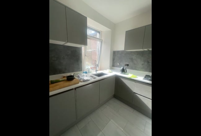 Double Bedroom Dunfermline Town Centre Maisonette  Main Photo