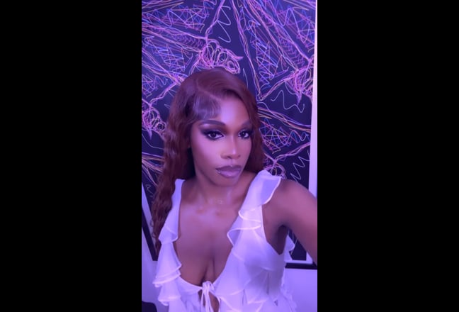 looking for a double room/ buddy up  Main Photo