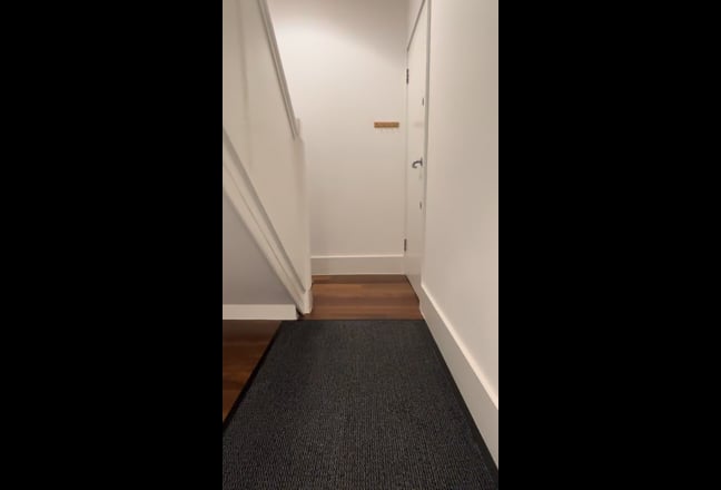 Bright Double Room in Putney (SW15) Main Photo