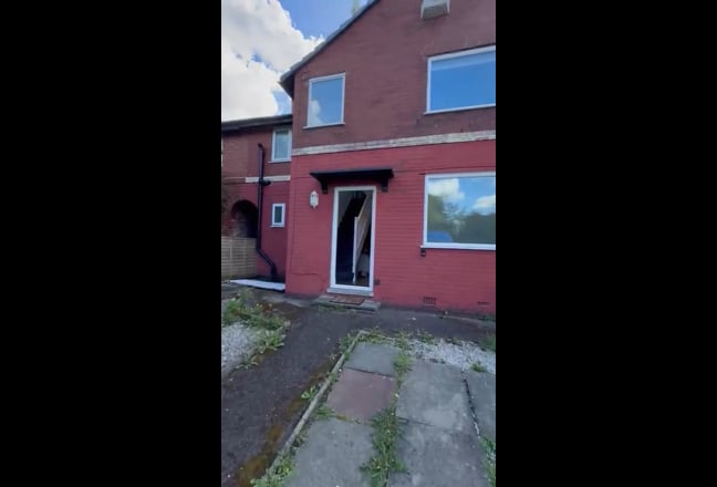 Sociable 4 Bed House Near Salford Royal Hospital Main Photo