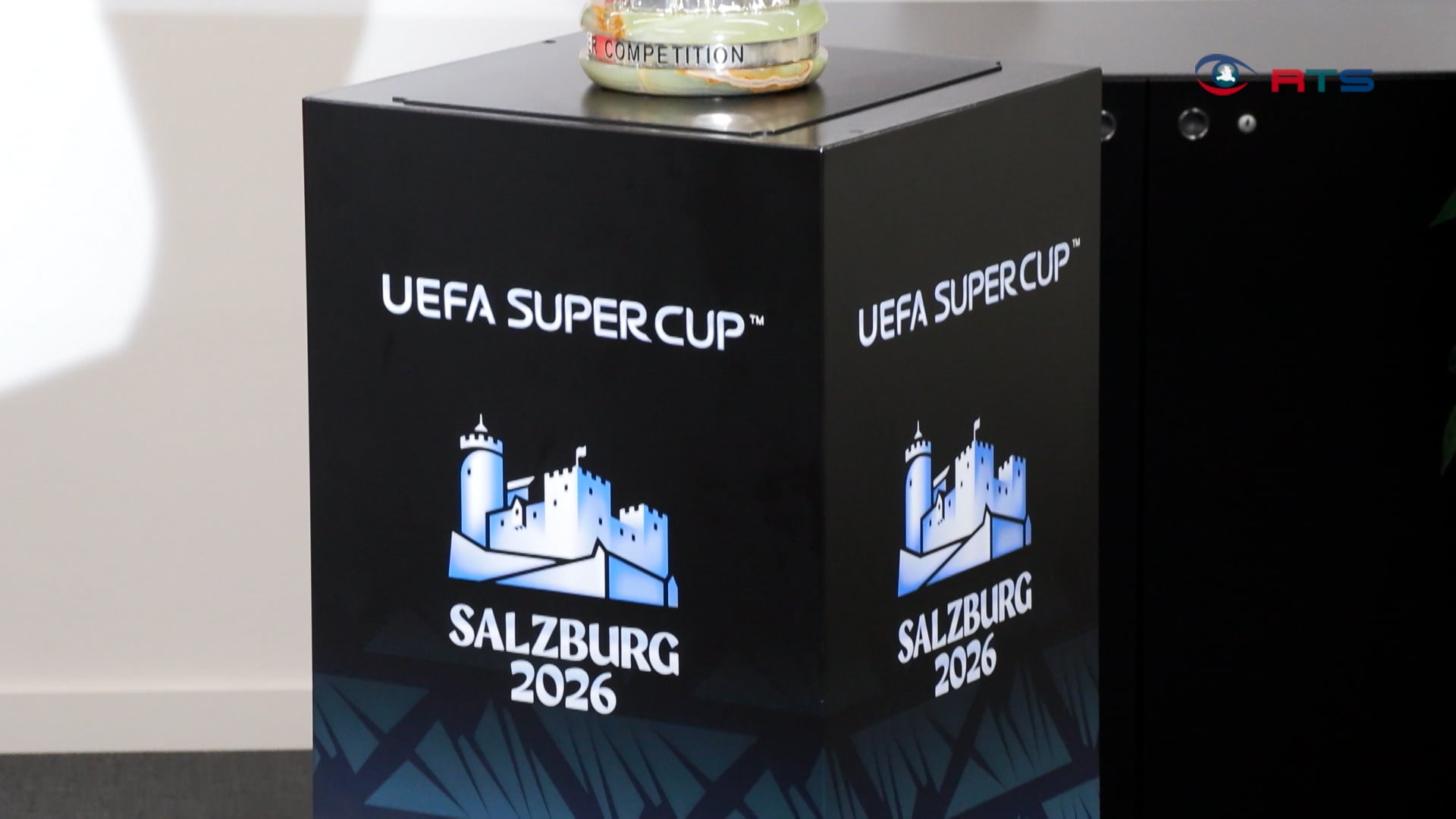 spitzenfussball-uefa-super-cup-findet-erstmals-in-salzburg-statt