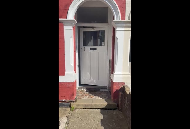 Veryr lage Dbl room For Single Occ Willesden Green Main Photo