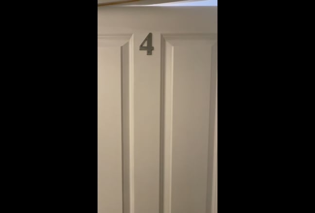 86a | Medium Double  | Female House | Bills Inc Main Photo