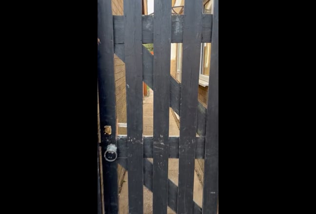 Self-Contained Furnish Studio - Private Entrance Main Photo