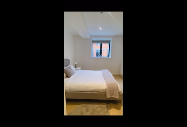 Double Room in Beautiful Bermondsey Flat Main Photo