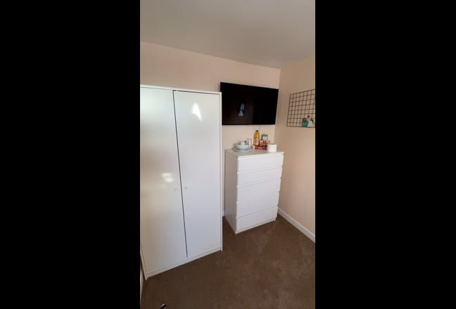 Single room - Ramsgate Rooms NO DEPOSIT Margate Rd Main Photo