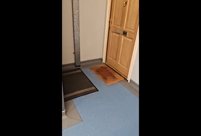 Large Double room available from 25th April 2026 Main Photo