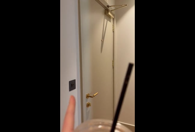 Video 1: En-suite double room