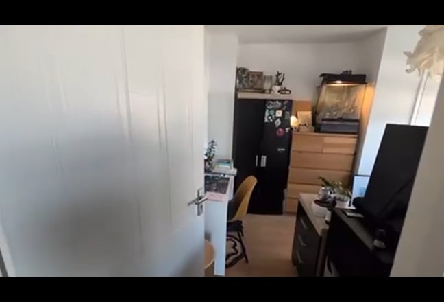 1 Amazing Double Room in a Fantastic Modern House Main Photo