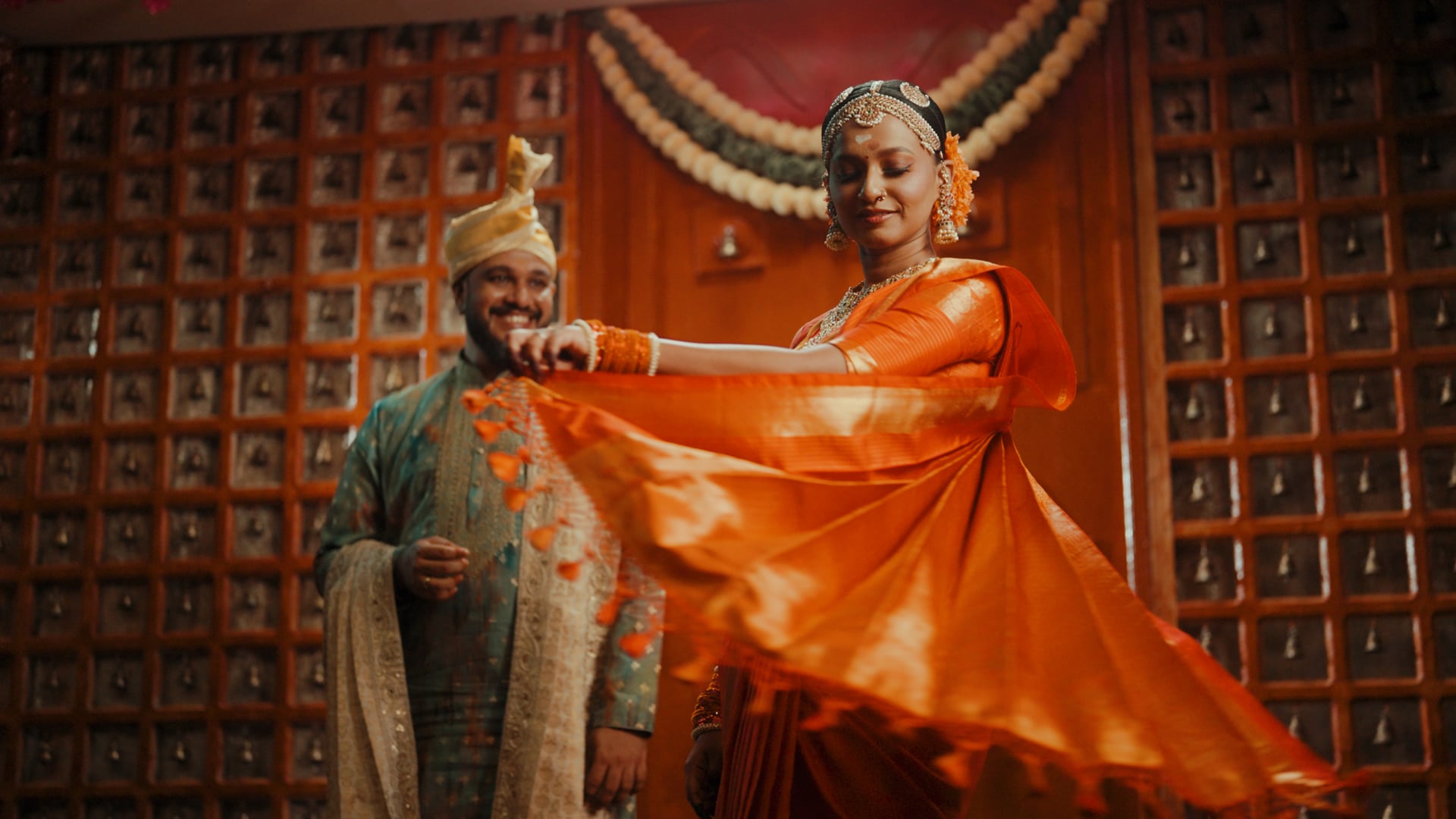 LINGESH & SARENIYA