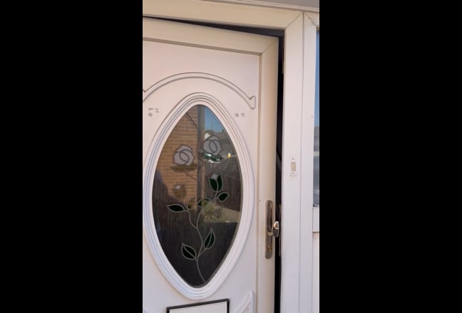 Double room next to Airport  Main Photo