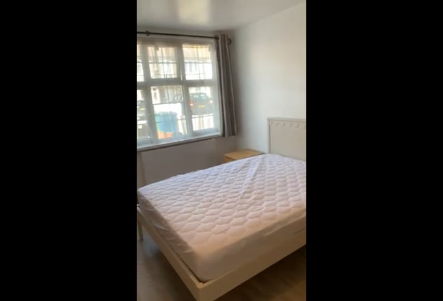 Double Room with En-Suite in Wealdstone, Harrow Main Photo