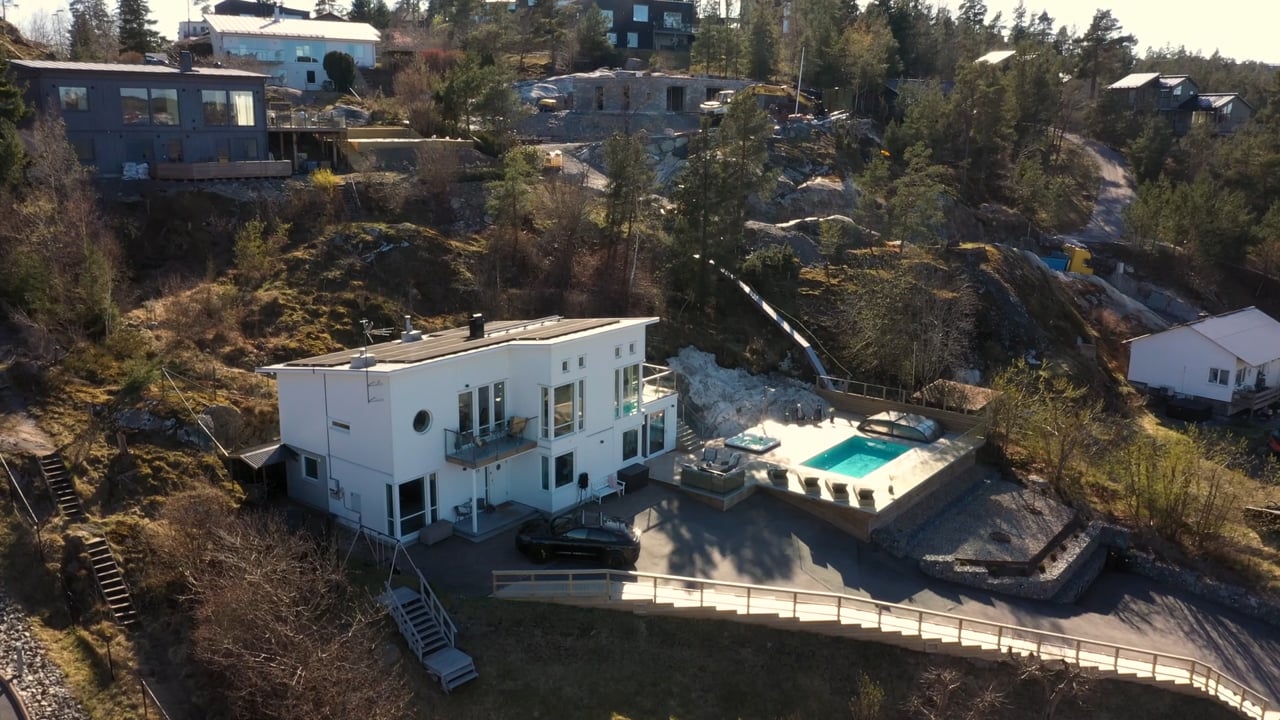 6 rum Villa på Strandvägen 77 Tyresö Strand Tyresö kommun - video