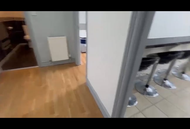 2 Bed Flat Near Shoreditch High Street Station, E2 Main Photo