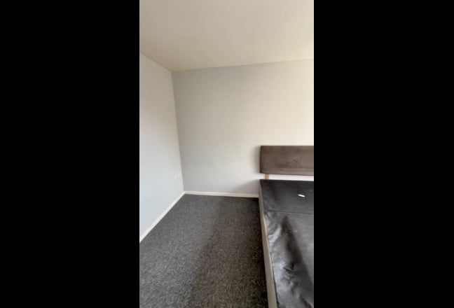 4 bed property in Corby &pound;750 PCM Main Photo