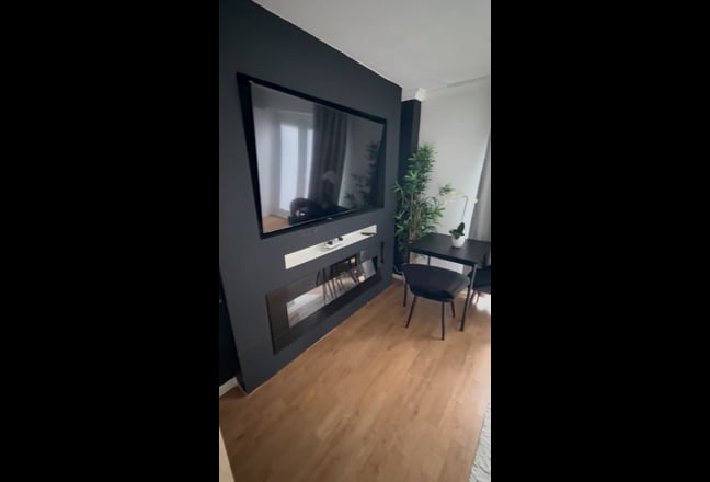 1 bedroom 7mins walk from belvedere station Main Photo