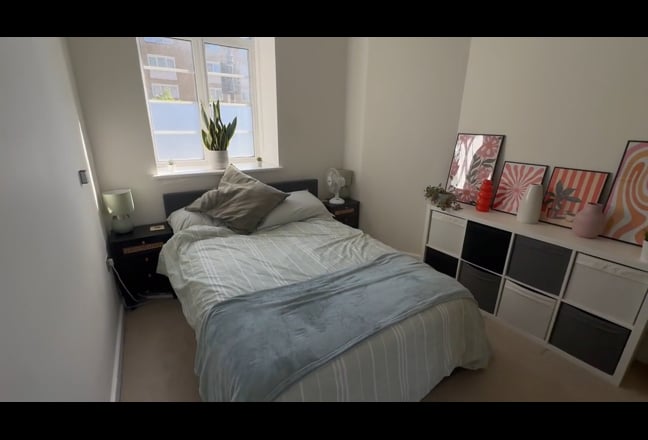 En-suite double room 1 minute from tube Main Photo