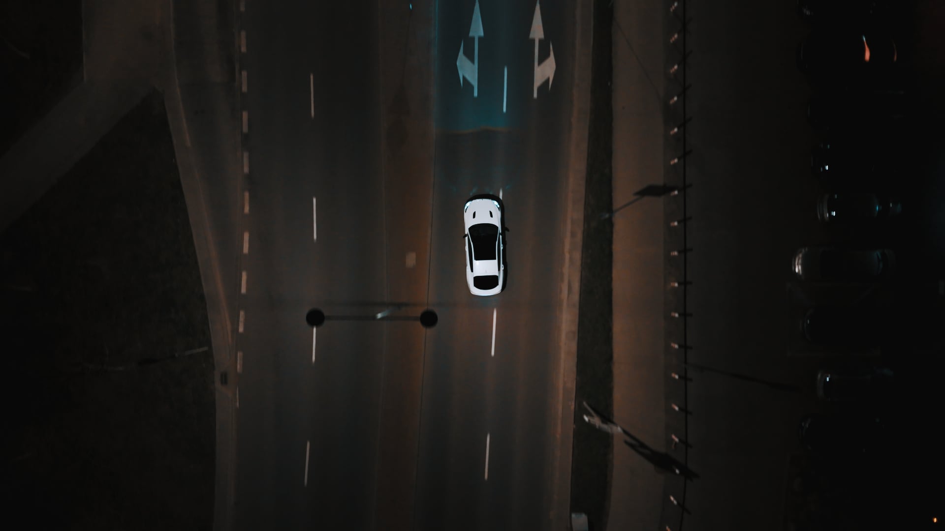 Grzyb ft. Fuks, Jaqb, DJ Chederac, Młody Kleks "Ja latam"