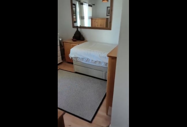 Spacious Double rooms in large house  Main Photo