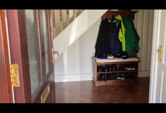 Large double en-suite room In spacious home Main Photo