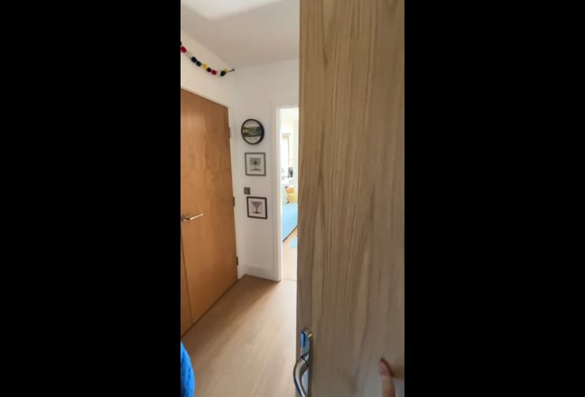 Bright and Modern 1-Bed by Paddington Rec Main Photo