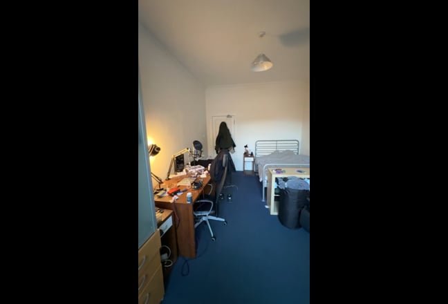 2 Double Rooms Available in Edinburgh, from June Main Photo