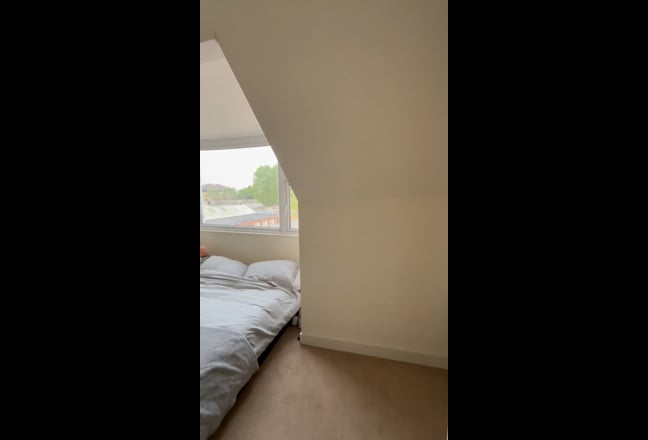 Spacious Double Room – Available Now – Potters Bar Main Photo