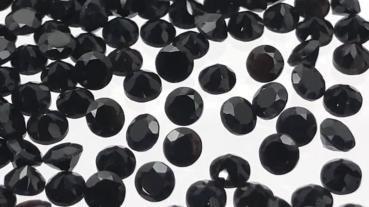オニキス AAA ルース ラウンドファセットカット3×3mm 10粒 - 天然石