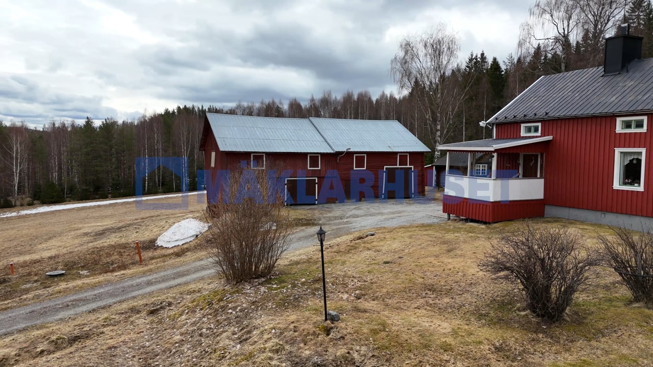 3 rum Gård/skog på Seltjärn 101 Seltjärn Örnsköldsviks kommun - video
