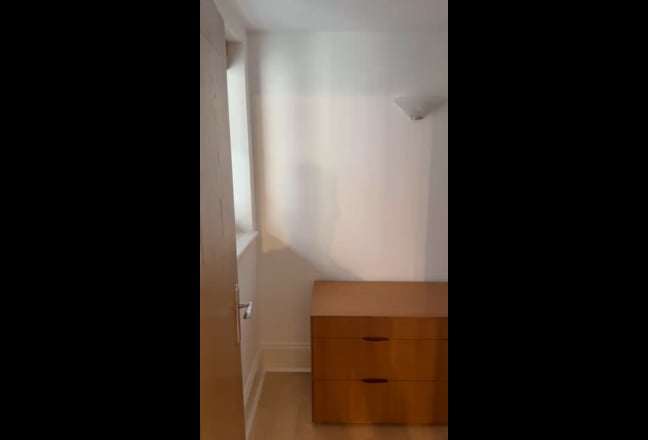 Ensuite room zone 2  Main Photo