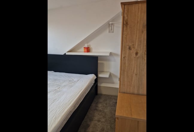 Double bedroom En-suite  Main Photo