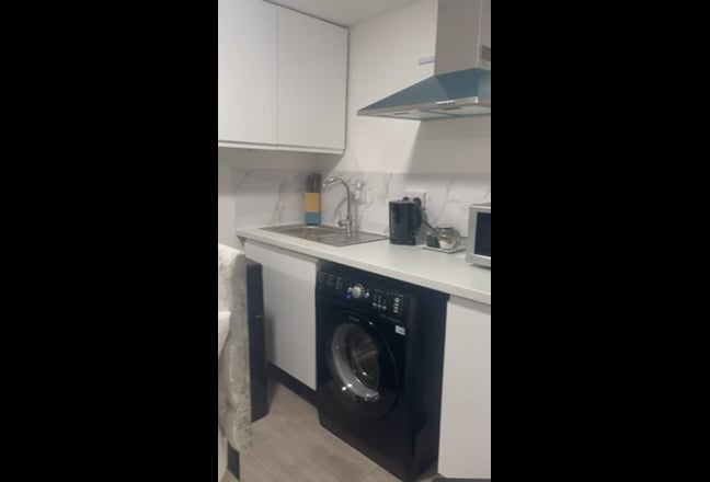 Double room with en-suite  Main Photo