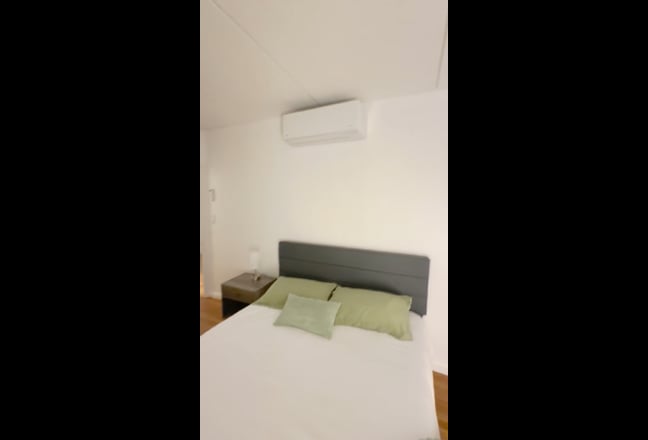 Cozy & Funcional Bedroom Main Photo