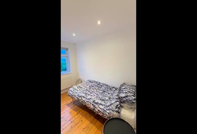 2 Rooms Available in Great Shelford in lovely home Main Photo