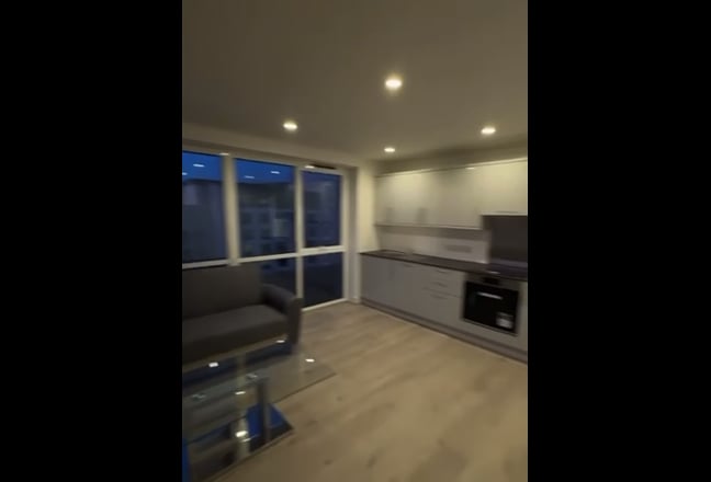 Stunning Double room West Croydon  Main Photo