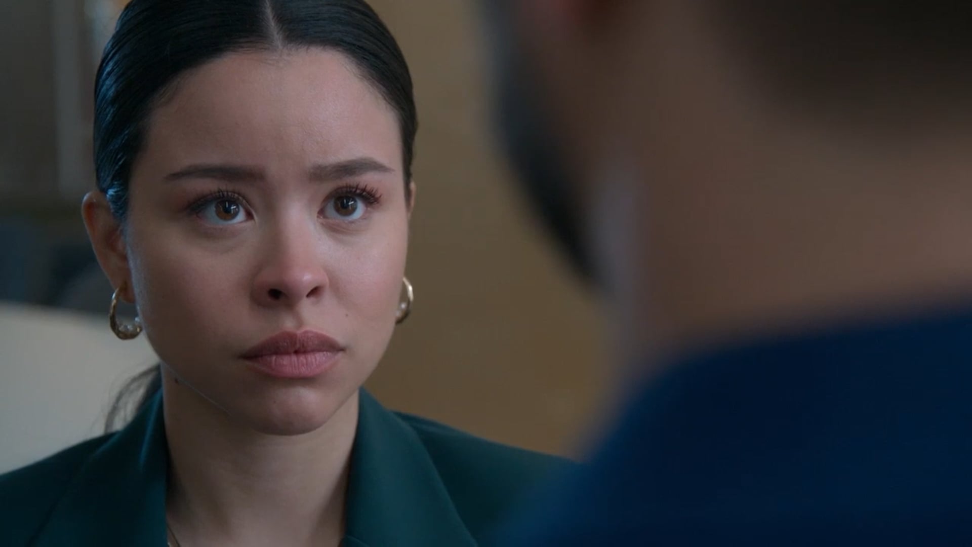 Good Trouble S4E12 - Mariana and Evan