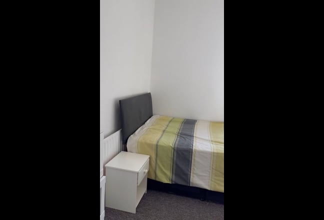 Double room. ALL  bills inc Main Photo