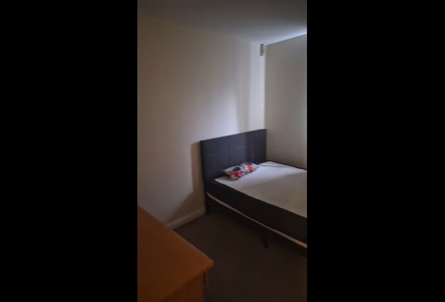 Double to let Main Photo