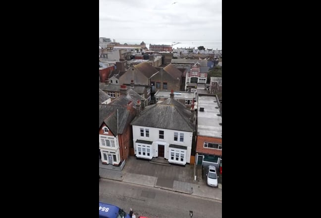 Brand New - Walk to Station - Dbl Room - Ensuite Main Photo