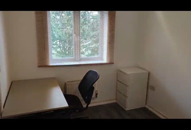 Superb En-suite double room at Orchard Park Main Photo