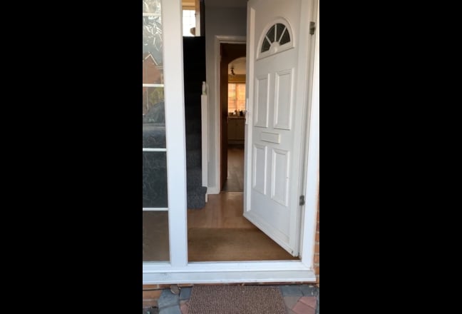 Single room available 1st May to include all bills Main Photo