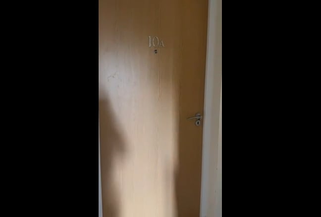 A specious 1 bedroom flat available at Headington  Main Photo