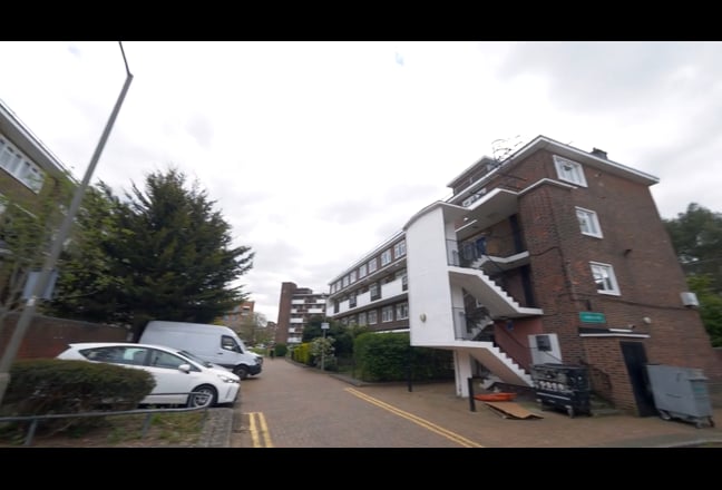 Spacious Room in Battersea – Available from 15th  Main Photo